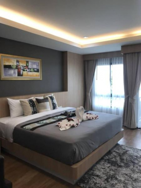 The Raise Hotel